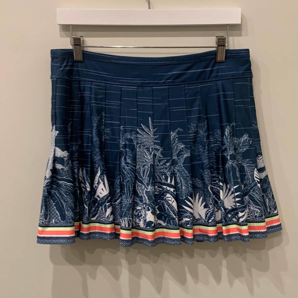 women’s tennis skirt